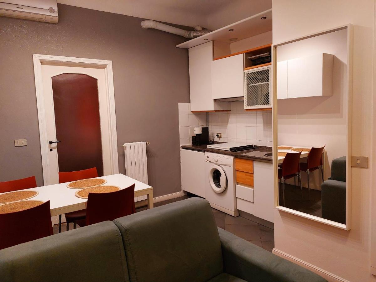 Garibaldi Station - L' Isola Che C'E Apartment - 12 Mins To Rho Fiera Milano Екстер'єр фото