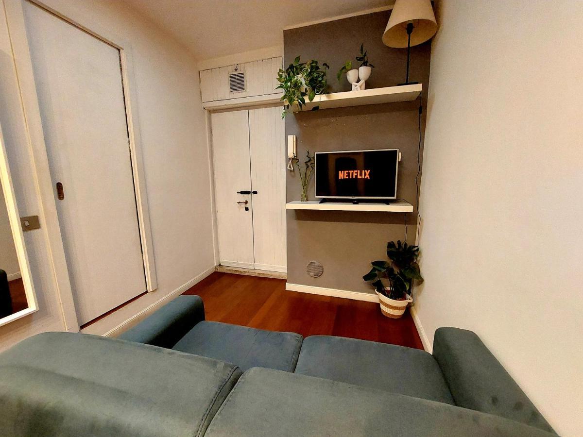 Garibaldi Station - L' Isola Che C'E Apartment - 12 Mins To Rho Fiera Milano Екстер'єр фото